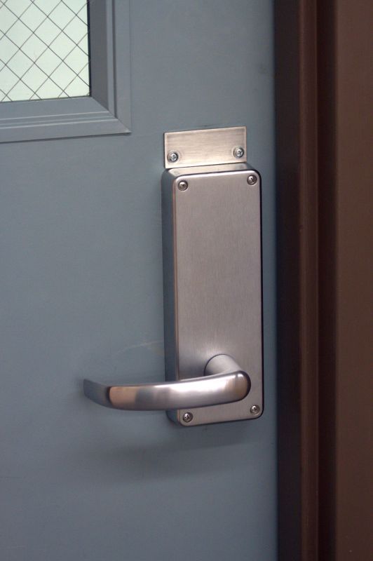 Door Handle Replacement in Kansas City, KS